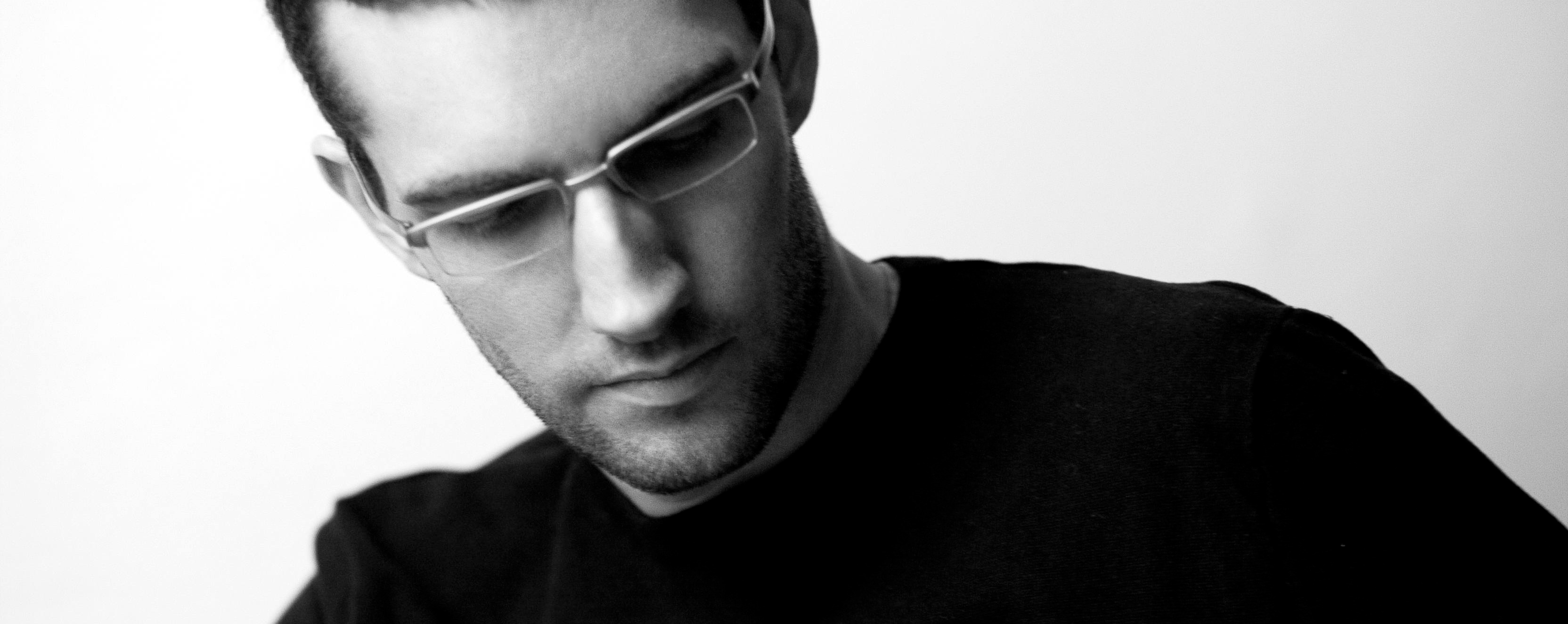 Dj Deep Artist Bandwagon Music media championing and