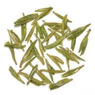 Organic Superfine Dragon Well Long Jing Green Tea from Teavivre