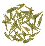 Organic Superfine Dragon Well Long Jing Green Tea from Teavivre