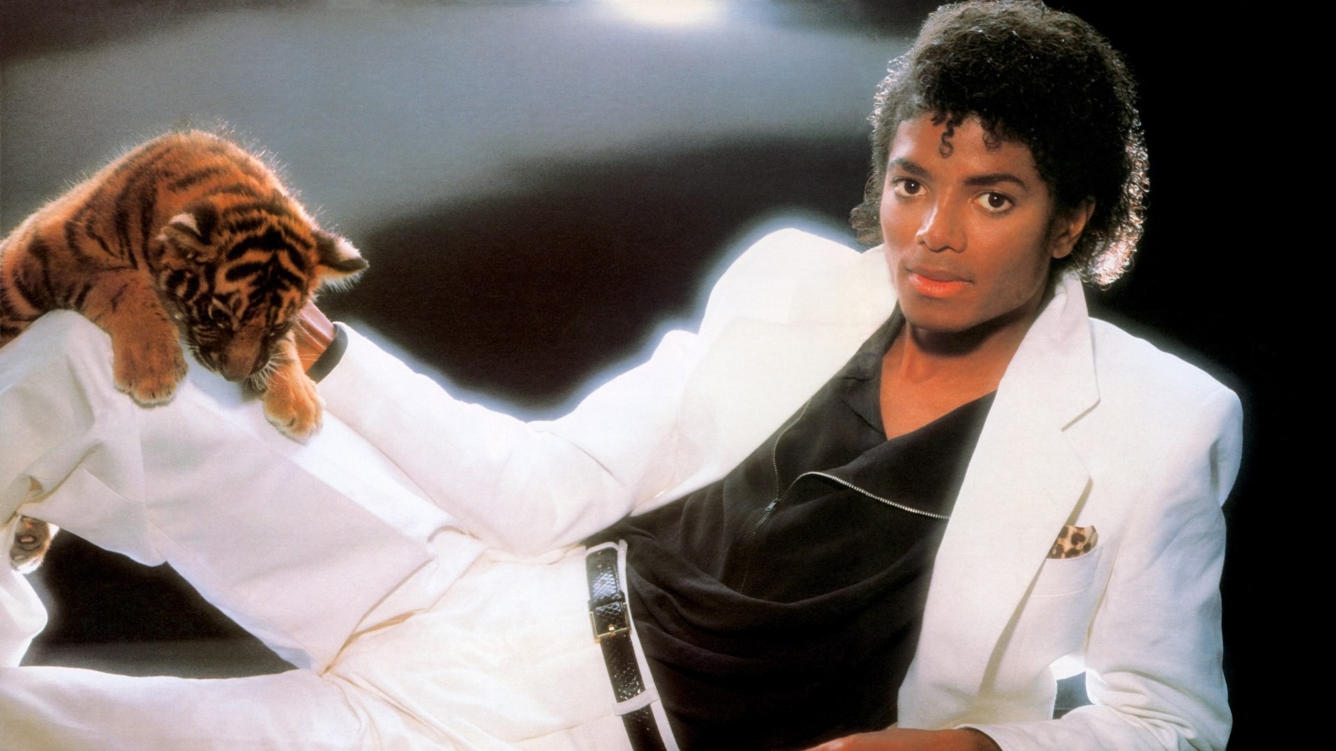 Michael Jackson's Thriller officially dethroned as Best Selling Album of all time 