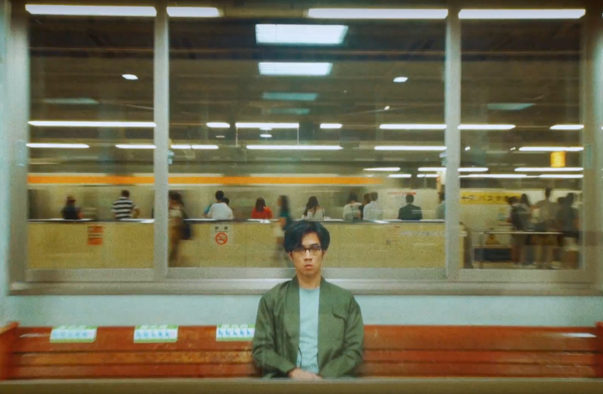 Charlie Lim releases 'Zero-Sum' music video, announces addition of .gif, Fariz Jabba and Yung Raja to live show