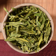 Premium Grade Dragon Well Tea From Zhejiang Long Jing Tea from Yunnan Sourcing