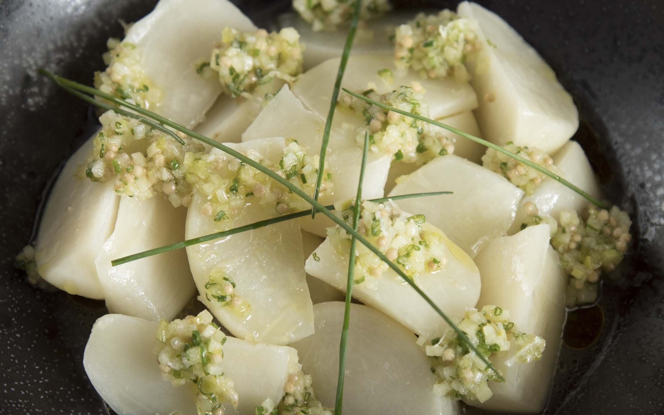 slide-show-cardhttps://www.filepicker.io/api/file/QMXuetcDSSeLhhJOKmqF