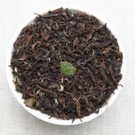 Avongrove (Summer) Darjeeling Organic Black Tea from Teabox