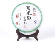 Yue Guang Bai (White Moonlight) 2009 from Seven Cups