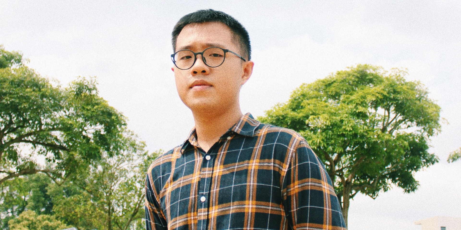 "Be the best version of yourself": Y A Ø wants you to take it easy on his latest single 'No Stress' feat. AE$OP CA$H