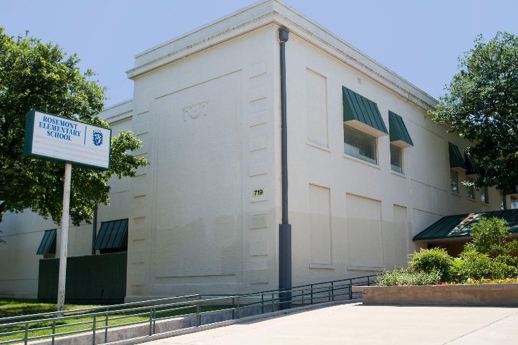 ROSEMONT ELEMENTARY AND INTERNATIONAL LANGUAGE PREPARATORY AND MIDDLE SCHOOL