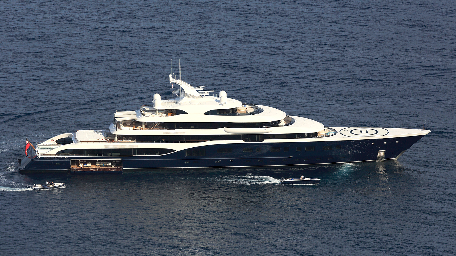 FIRST LOOK: Feadship Superyacht SYMPHONY