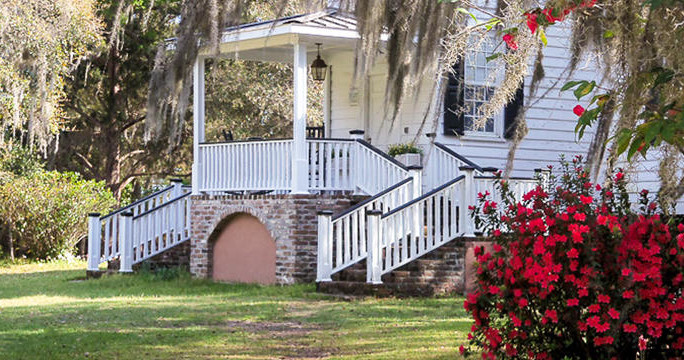 Discover the rich history of Charleston through an exclusive guided tour of the historic Landmark House with Hopsewee Plantation. This private experience offers a unique glimpse into the architectural grandeur and storied past of one of South Carolina’s most iconic sites. As you stroll through beautifully preserved rooms and lush surrounding grounds, you'll learn about the eras that shaped the region, from colonial times to modern day. The tour combines educational storytelling with stunning visuals, making it perfect for history buffs and curious travelers alike. Your knowledgeable guide will share fascinating anecdotes about the original inhabitants, the architectural details, and the plantation's role in local culture. To enhance your experience, the tour includes access to hidden corners often overlooked by larger groups. Whether you're a history enthusiast, architecture lover, or simply seeking a peaceful outdoor escape, this private Landmark House tour provides an enriching and memorable adventure in Charleston. - Charleston