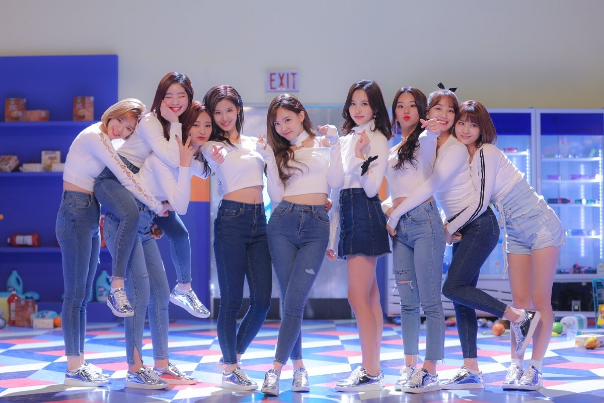 TWICE to return to Singapore for a June concert