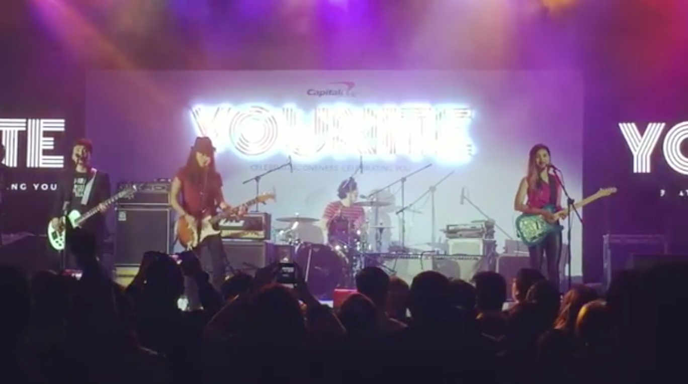 Buddy Zabala, Marcus Adoro, Maysh Baay, and Raymund Marasigan perform Pare Ko in Eraserheads mini reunion– watch