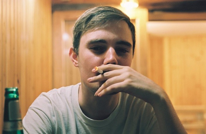 Introducing: The shadowy, slow-burning Sinogrime of Swimful