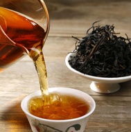 Feng Qing Ye Sheng Hong Cha Wild Tree Purple Black Tea * Spring 2016 from Yunnan Sourcing US