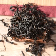 Wild Tree Purple Varietal Black Tea of Dehong * Spring 2016 from Yunnan Sourcing US