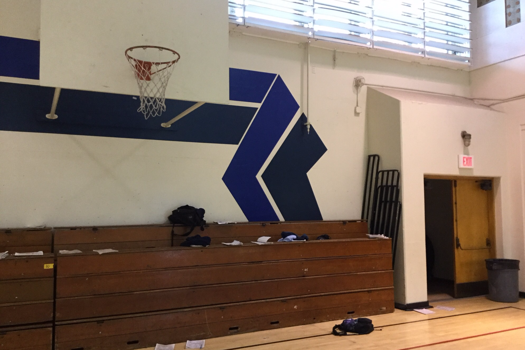 Gymnasium-Small