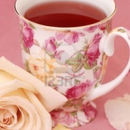 Rooibos Strawberry Cream no. 1381 from Tin Roof Teas