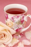 Rooibos Strawberry Cream no. 1381 from Tin Roof Teas