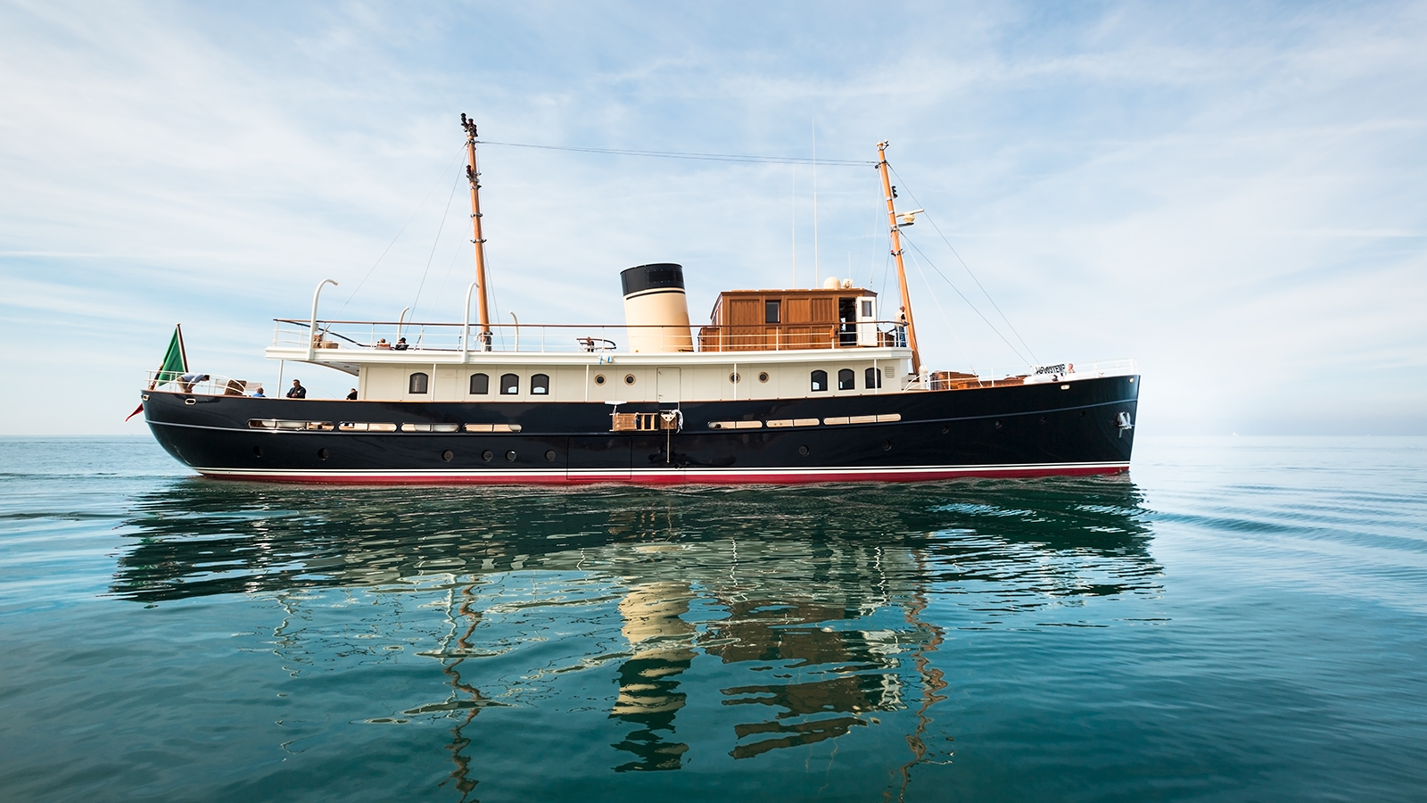 Old school on sale yacht