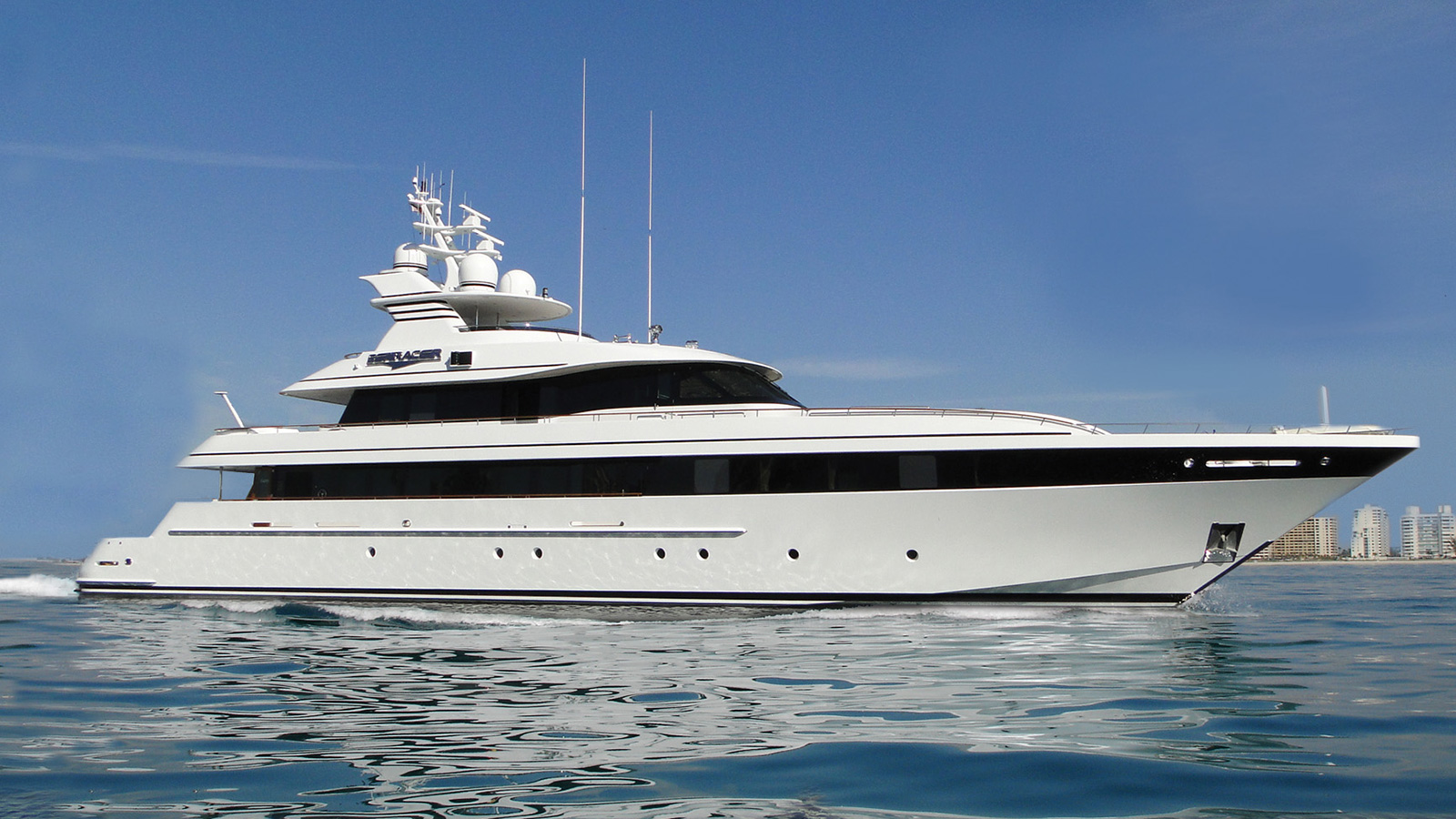 Feadship motor yacht Excellence sold