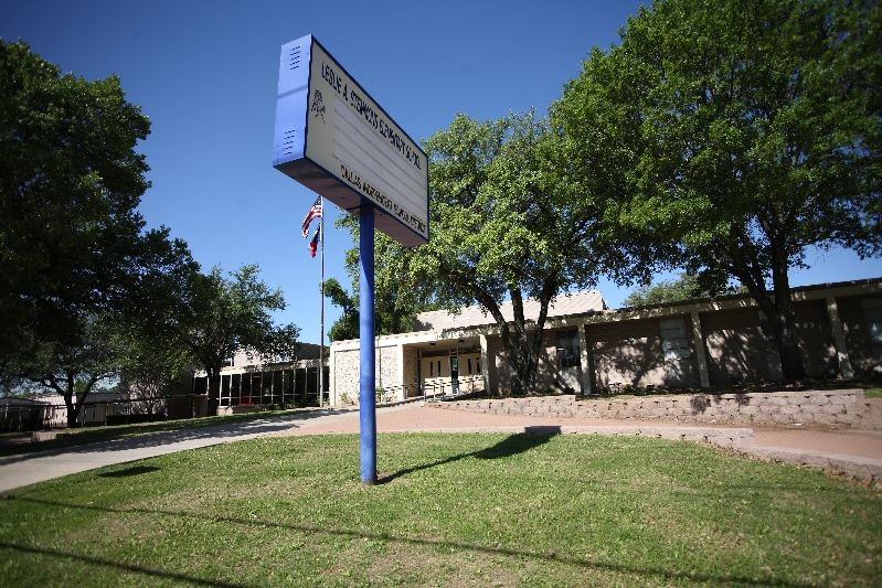 STEMMONS, LESLIE ELEMENTARY SCHOOL 