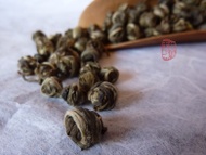 Jasmine Dragon Pearl Green Tea from Chawangshop