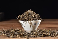 Certified Organic "Yunnan Yellow Tea" from Yunnan Sourcing