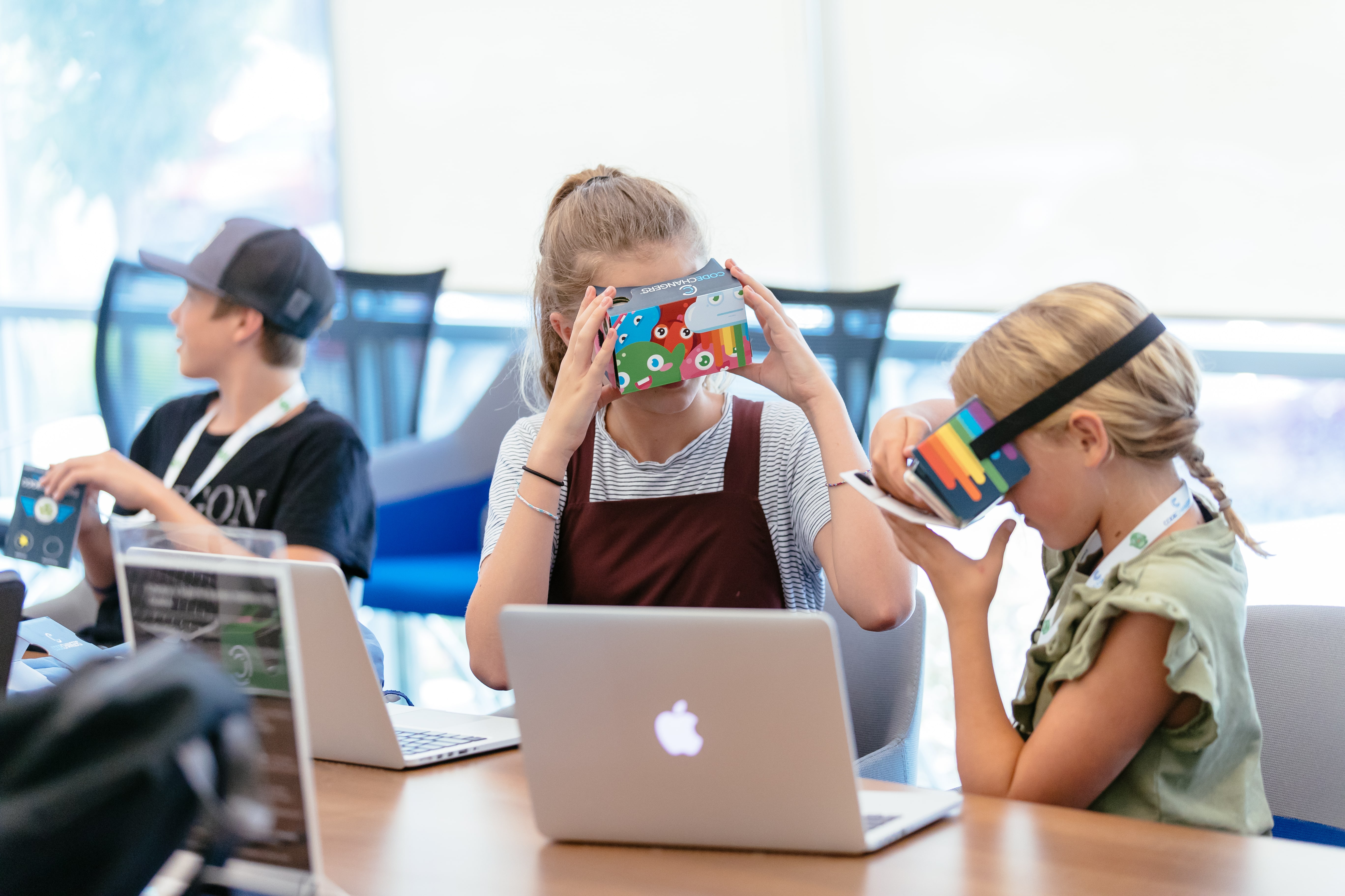 1 Virtual Reality AfterSchool Program CodeChangers