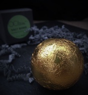 Matcha Bathbomb by Ooliva from BeauTEA Products