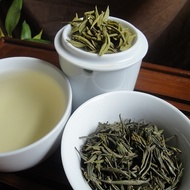 Organic Dragon Tip from Butiki Teas
