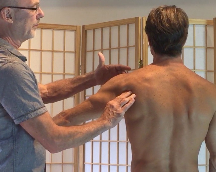 Assessing scapular rotation during abduction