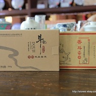 2011 Douji "Xiang Dou Brick" Raw Pu-erh Tea from China Cha Dao