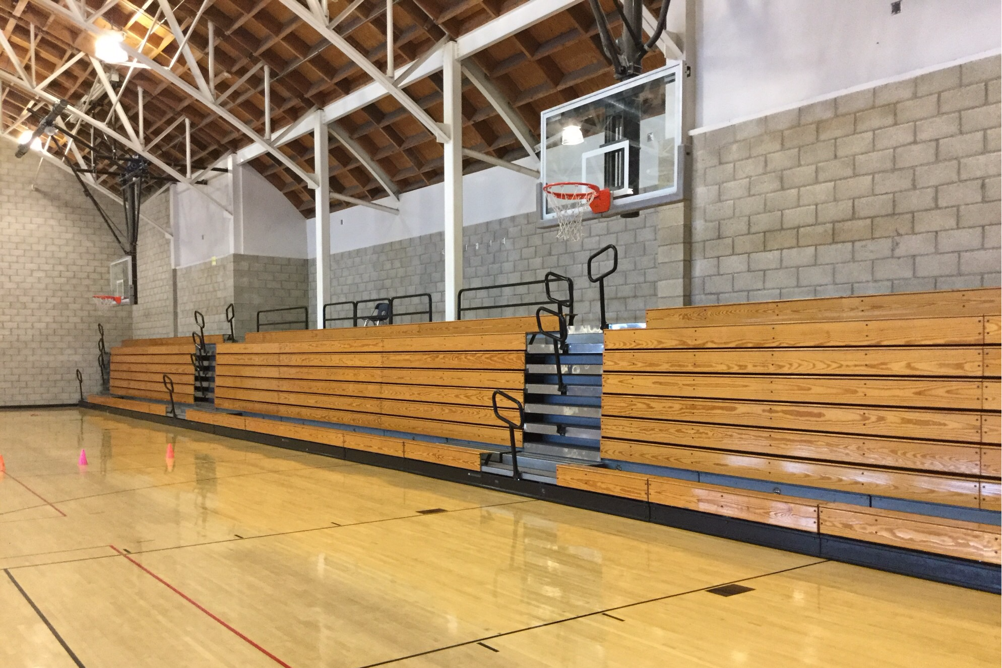 Gymnasium - Small