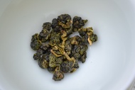 HeHuanShan High Mountain Oolong Tea, Spring 2019 from mud and leaves