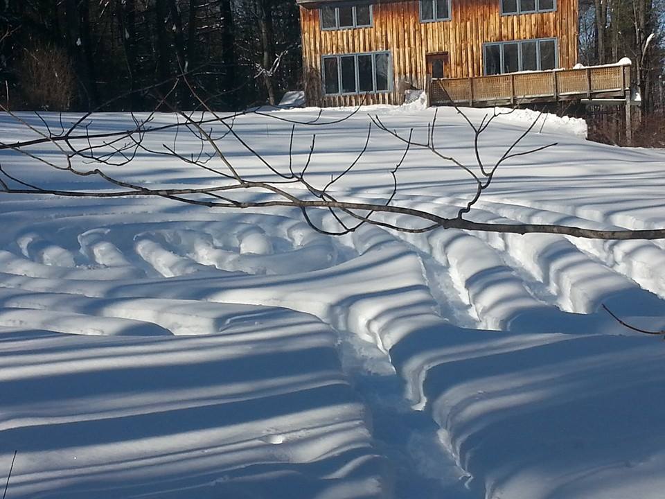 Ariadne's Thread - Making Snow Labyrinths