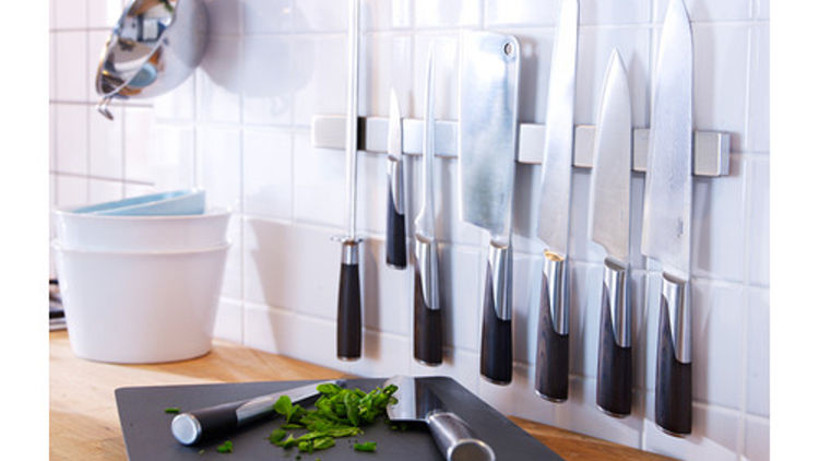 Magnetic Knife Rack
