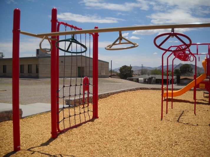 El Paso Independent School District Facilities Putnam Elementary School Playground