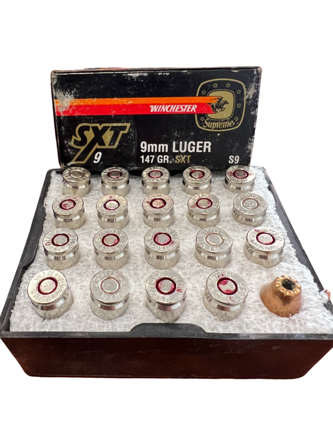 9MM Winchester Supreme STX 147 Grain SXT 20 Round Box FlipAmmo