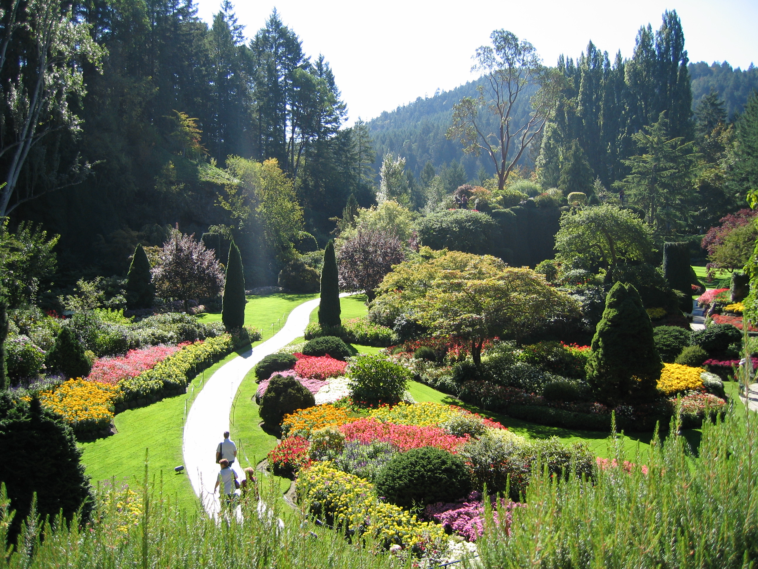 Product image for The Garden of Flowing in Perpetual Happiness