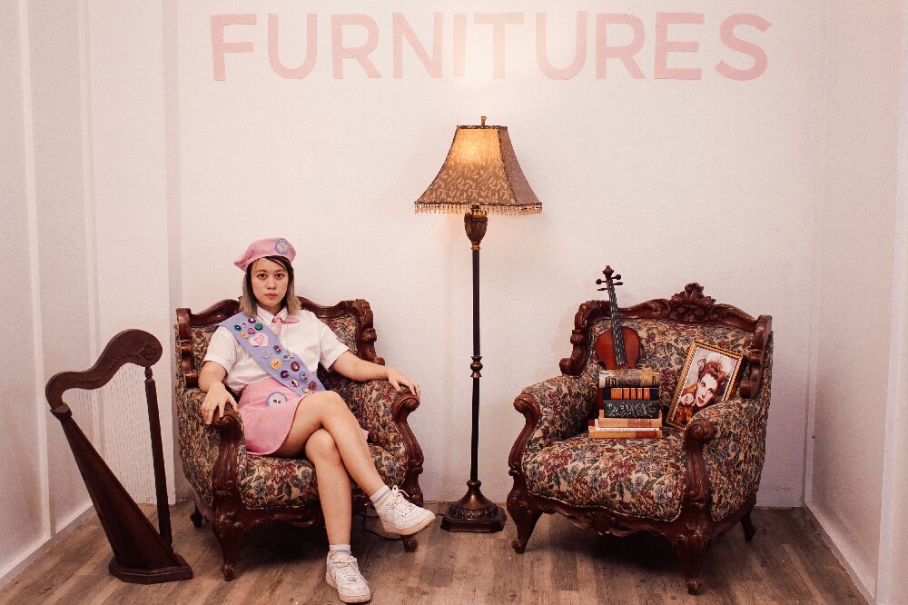 WATCH: Reese Lansangan illustrates crucial grammar basics in fun, quirky MV