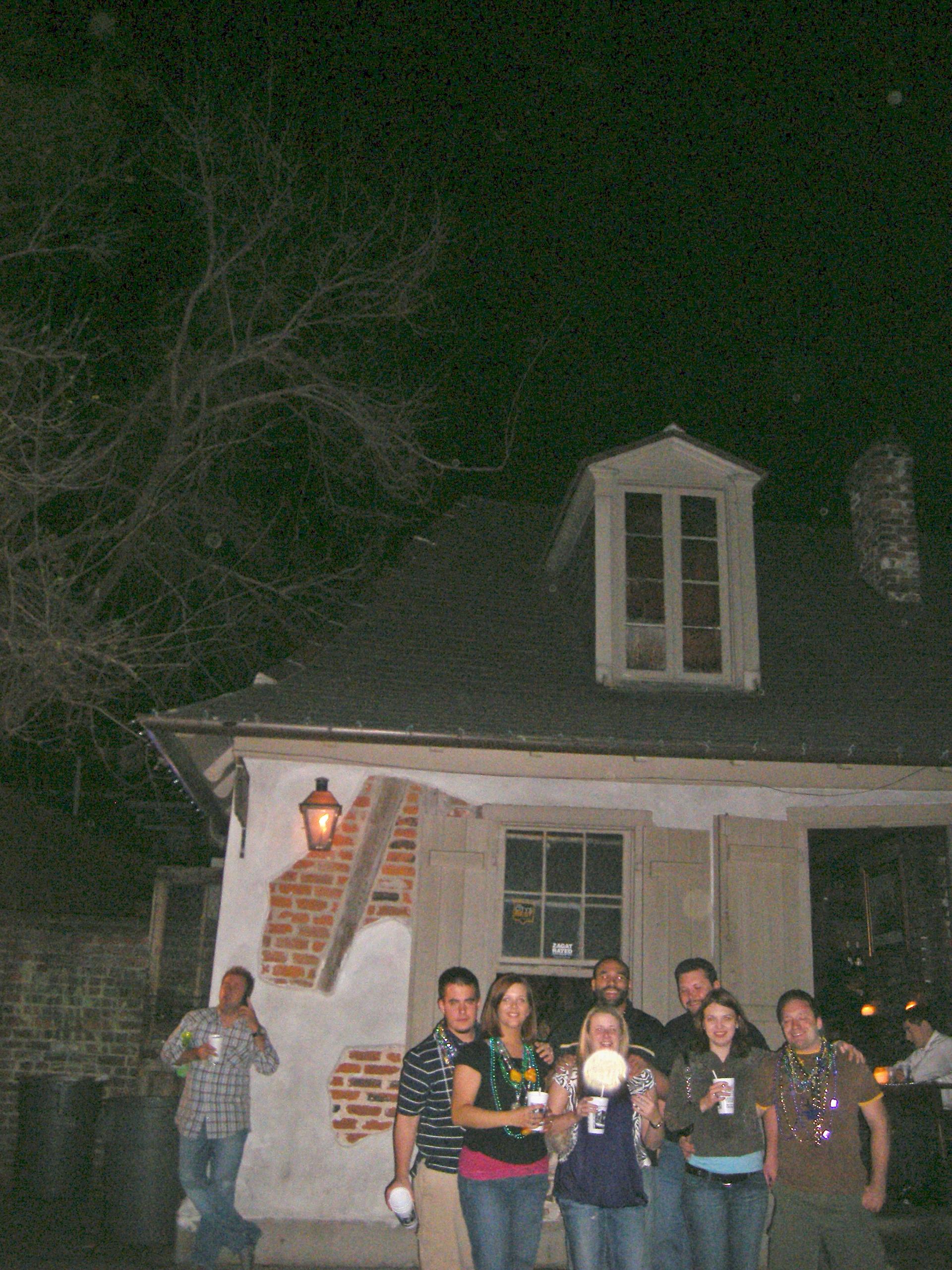 HAUNTED PUB CRAWL TOUR photo 2
