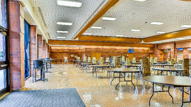 Cafeteria / Commons Area