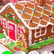 Gingerbread House Genmaicha from 52teas
