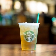 Starbucks Shaken White Tea (Iced) from Starbucks
