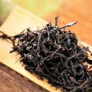 Yong De "Da Xue Shan" Wild Tree Purple Black Tea from Yunnan Sourcing