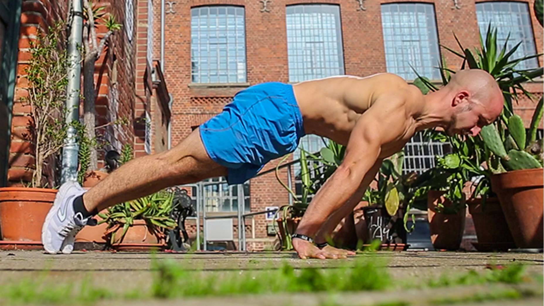 Cali Move The 5 Most Important Push Up Variations