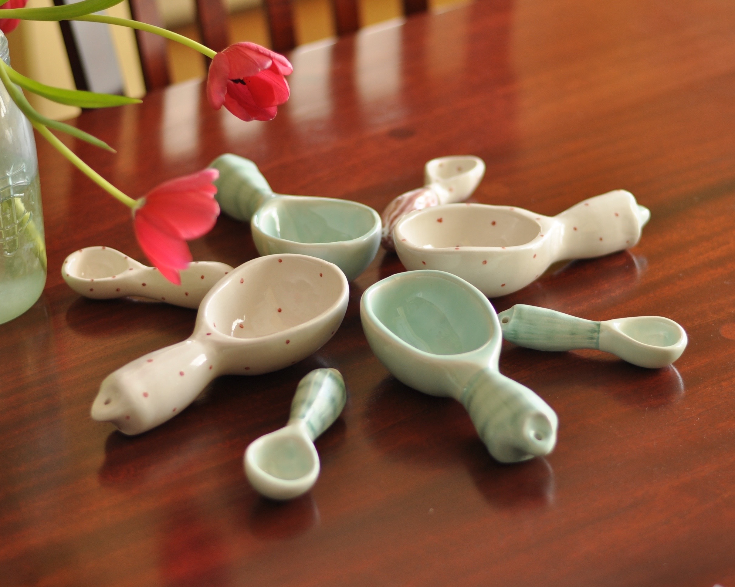 making ceramic figurines
