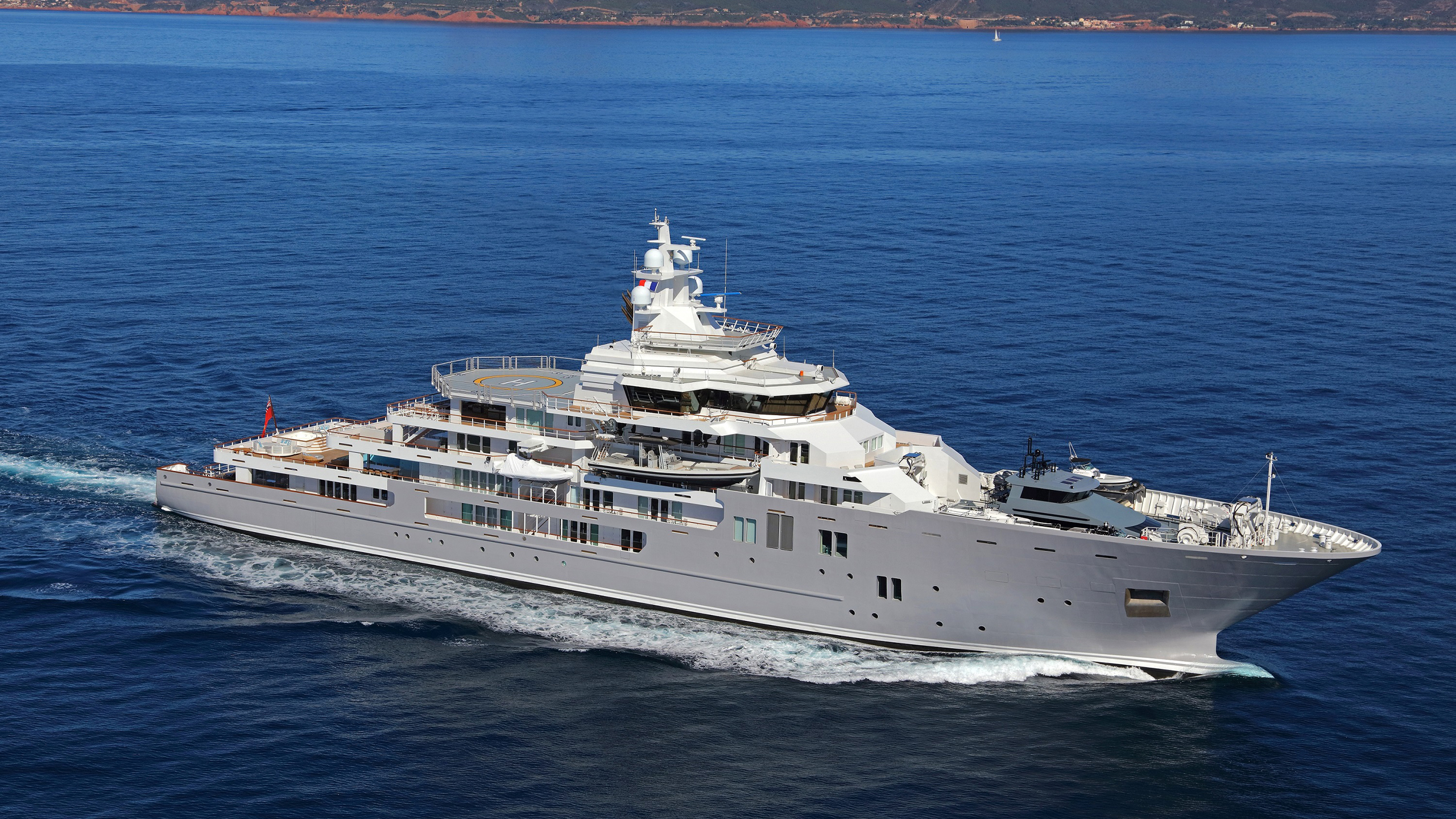 Ulysses yacht owner hotsell
