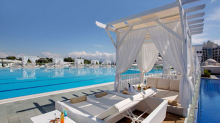 Private Cabana at Vegas Pool Party