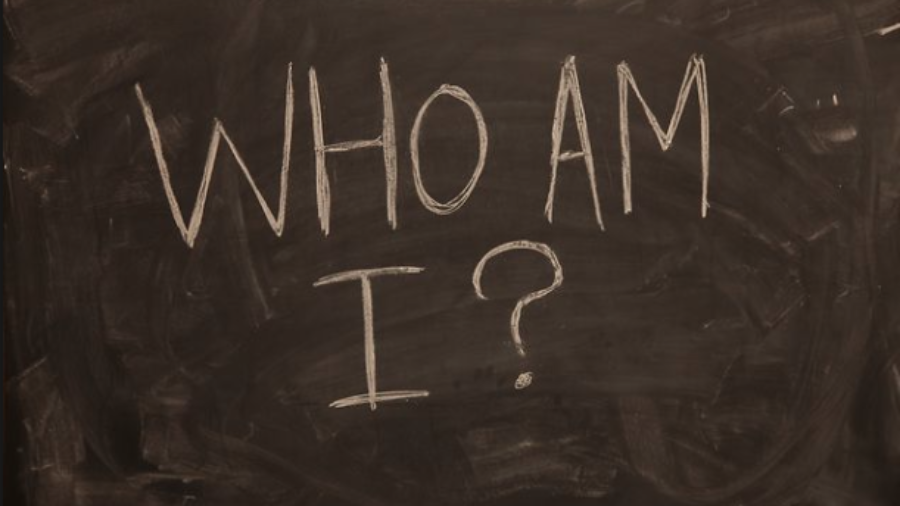 I am also in history. Who i am надпись. Who i am картинка. Me and who. Who is who картинки