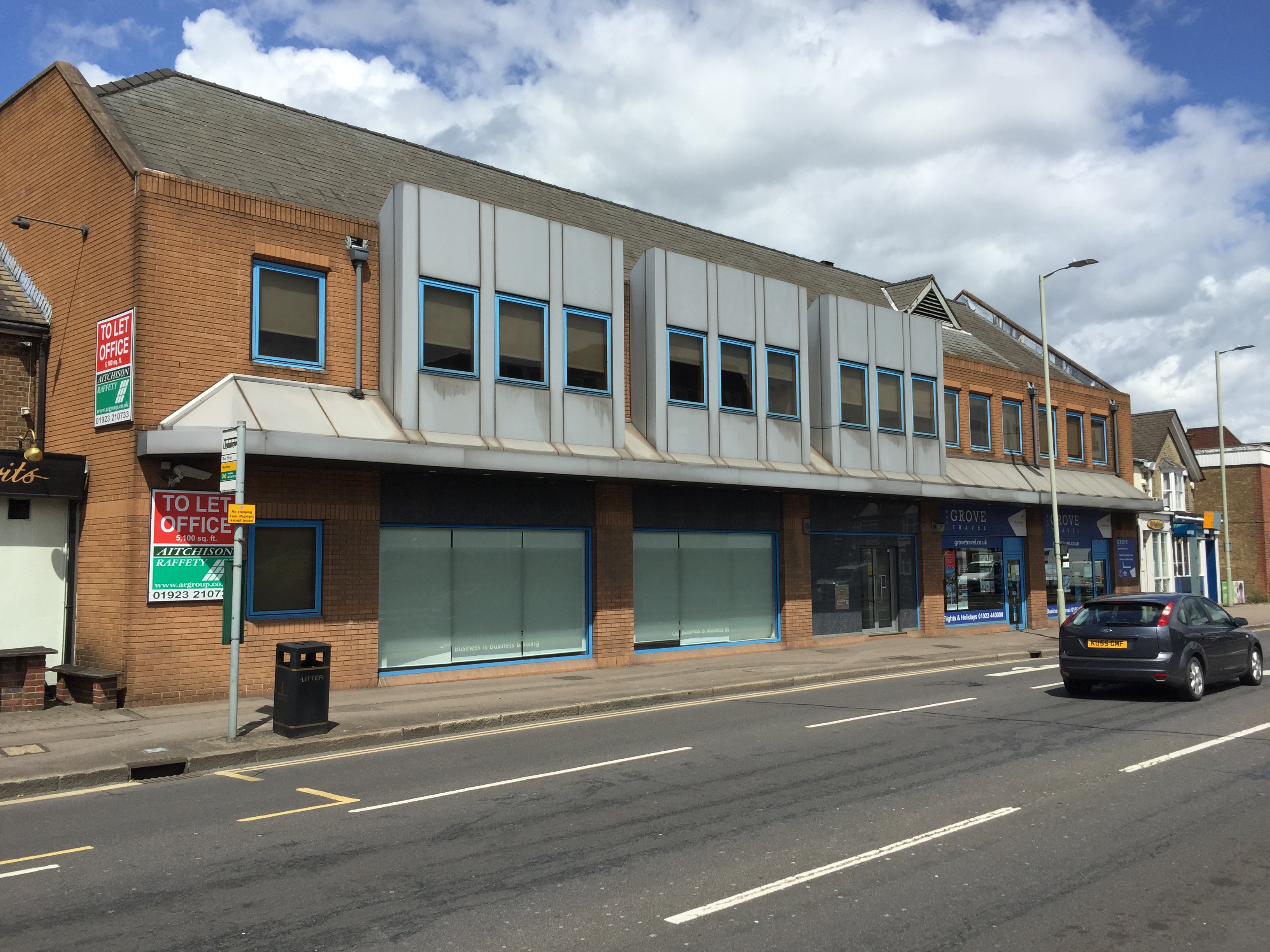 8189 St Albans Road, Watford